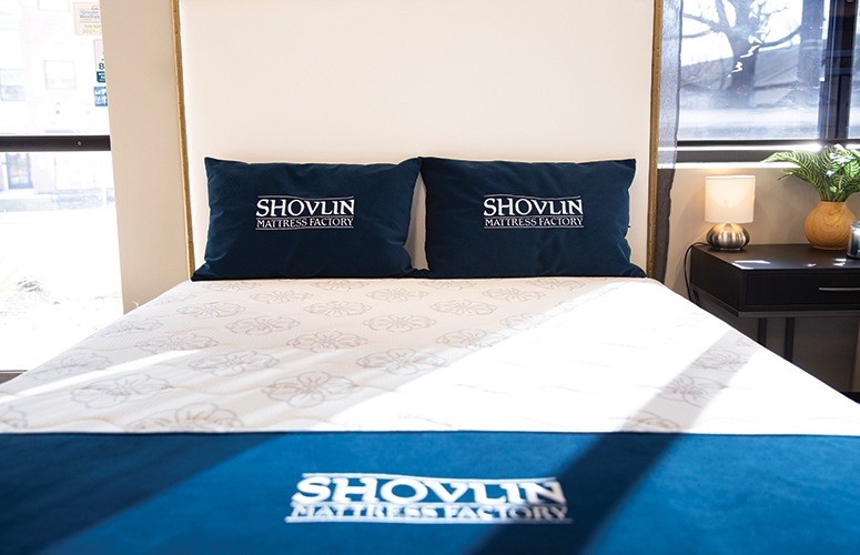 The College Woman’s Club and College Men’s Club of Westfield Partner with Shovlin Mattress for Fundraiser